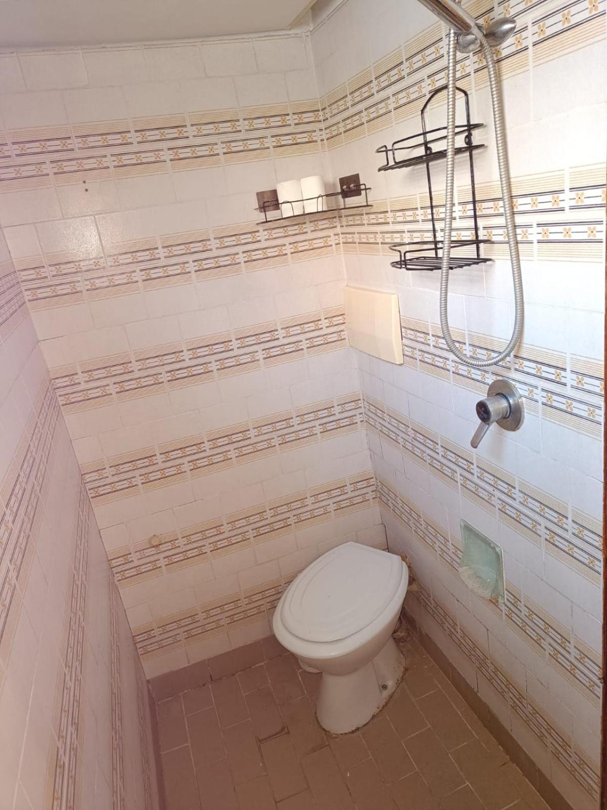 Apartment For Rom